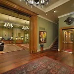 Marrol's Boutique 5*