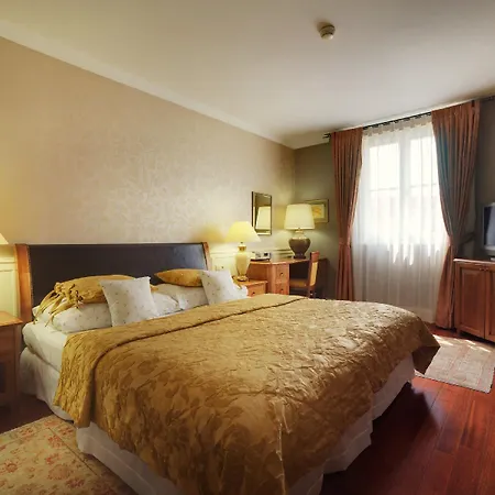 مارولز البوتيكي 5* براتسيلافا