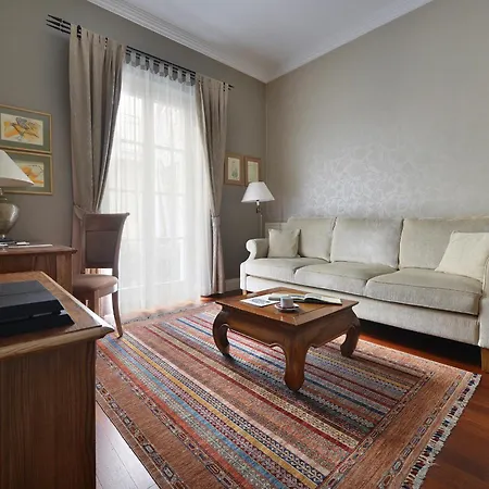 مارولز البوتيكي فندق 5*