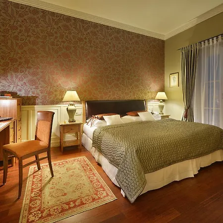 فندق مارولز البوتيكي 5*