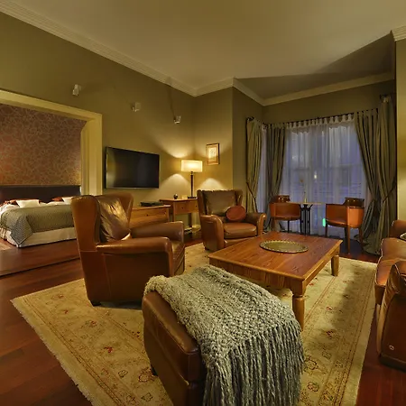 Marrol's Boutique Готель 5*