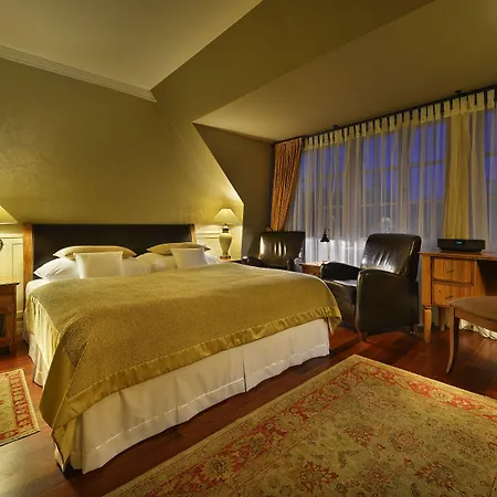 Marrol's Boutique Готель 5*