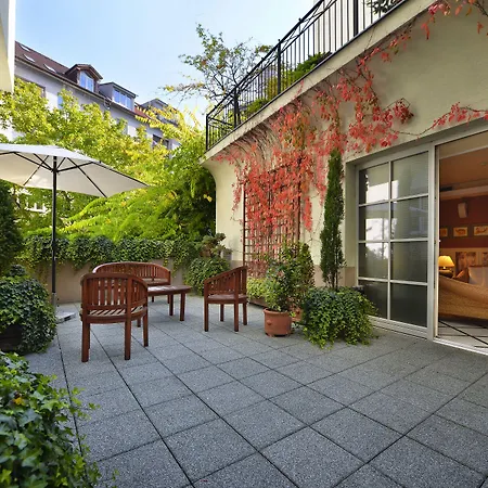 Marrol's Boutique 5* Pressburg