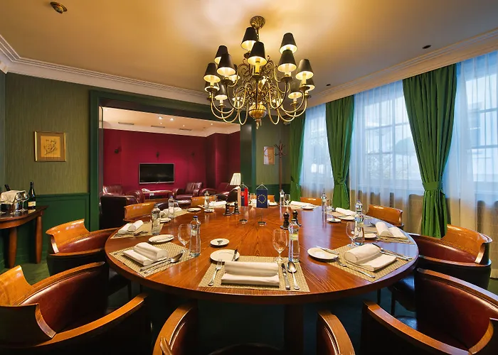 Marrol's Boutique 5*